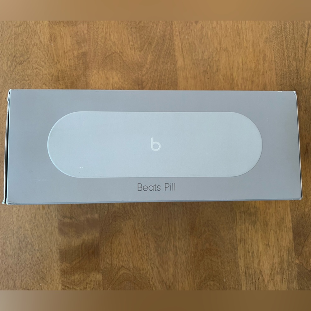 Beats Pill x Kim Kardashian Wireless Bluetooth Speaker in Light Gray